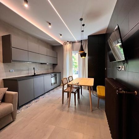 Appartamento Di Design A 30 Metri Dal Mare Альба-Адриатика Экстерьер фото