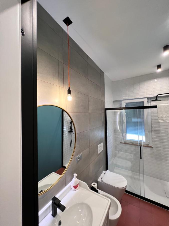 Appartamento Di Design A 30 Metri Dal Mare Альба-Адриатика Экстерьер фото